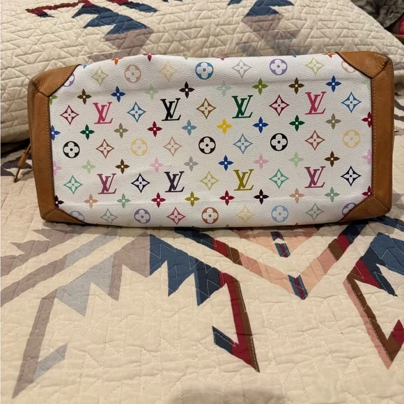 ๐AUTHENTIC Louis Vuitton Multicolor Ursula Shoulder Bag with Iconic Monogram ๐ - Picture 6 of 10